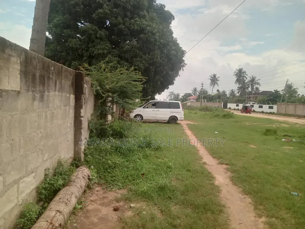 Yard for Sale Area SQM 4998 Located at Mandela Rd Matumb in Buguruni