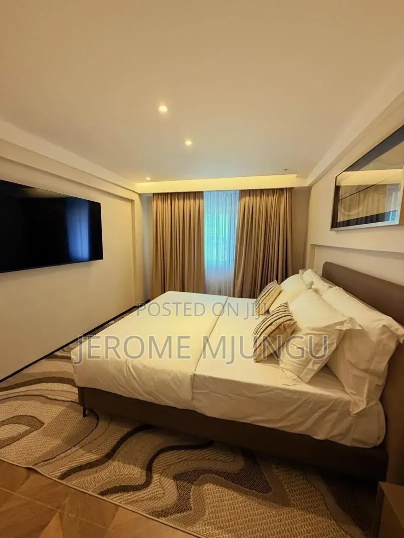 Furnished 3bdrm Duplex in Oyster Bay for rent in Oyster Bay