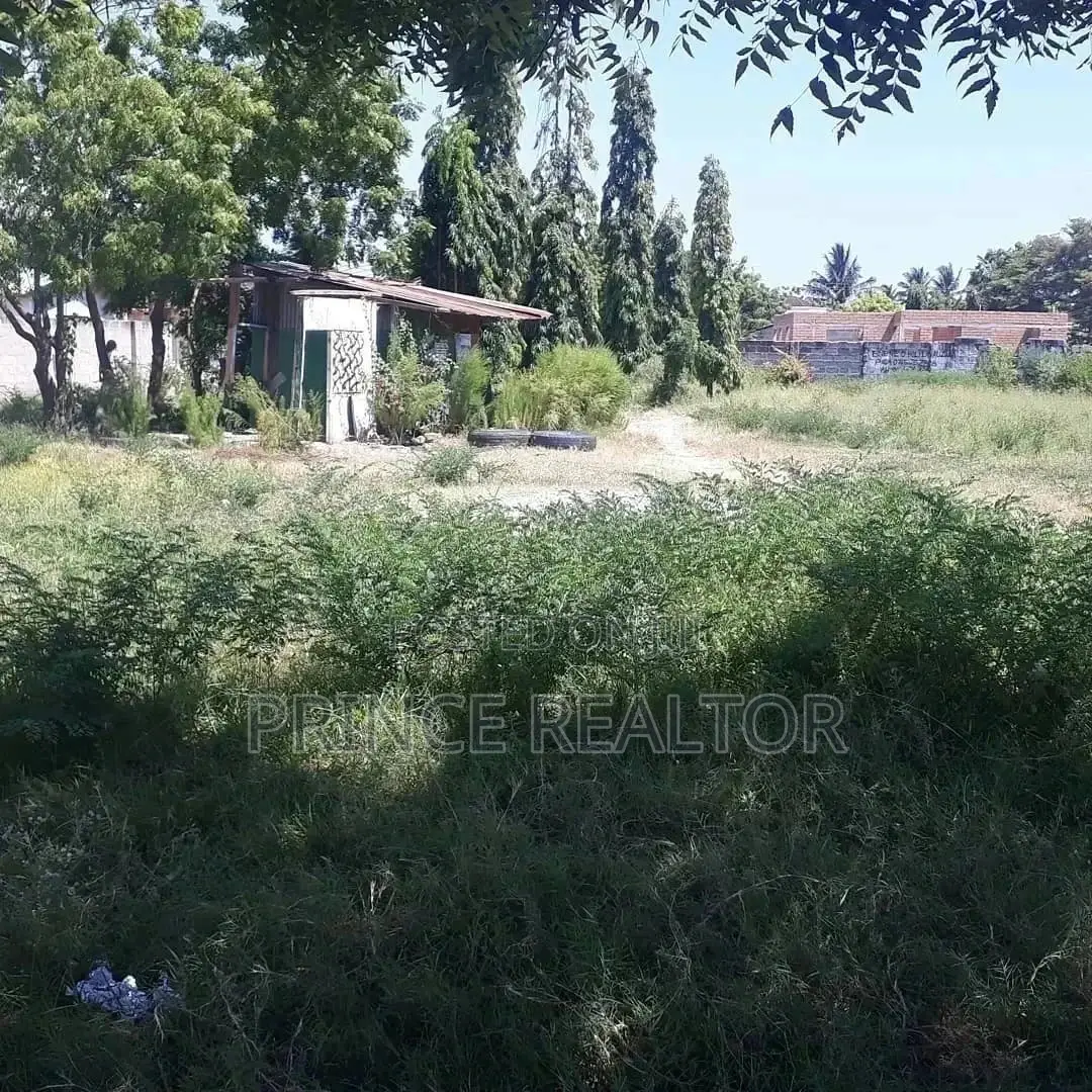 A Very Good Plot For Sale in Kinondoni