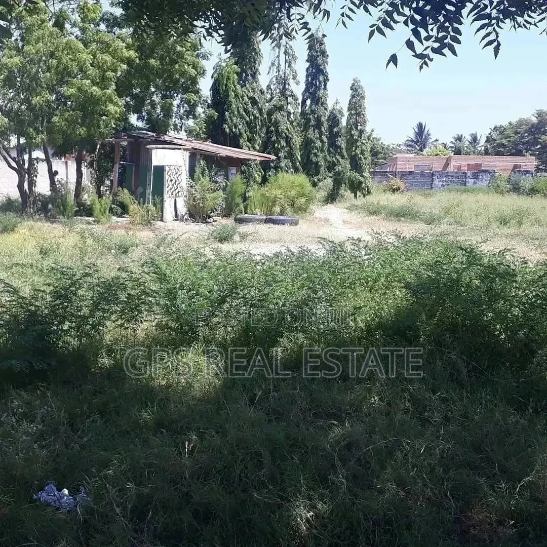 A Very Good Plot For Sale in Kinondoni