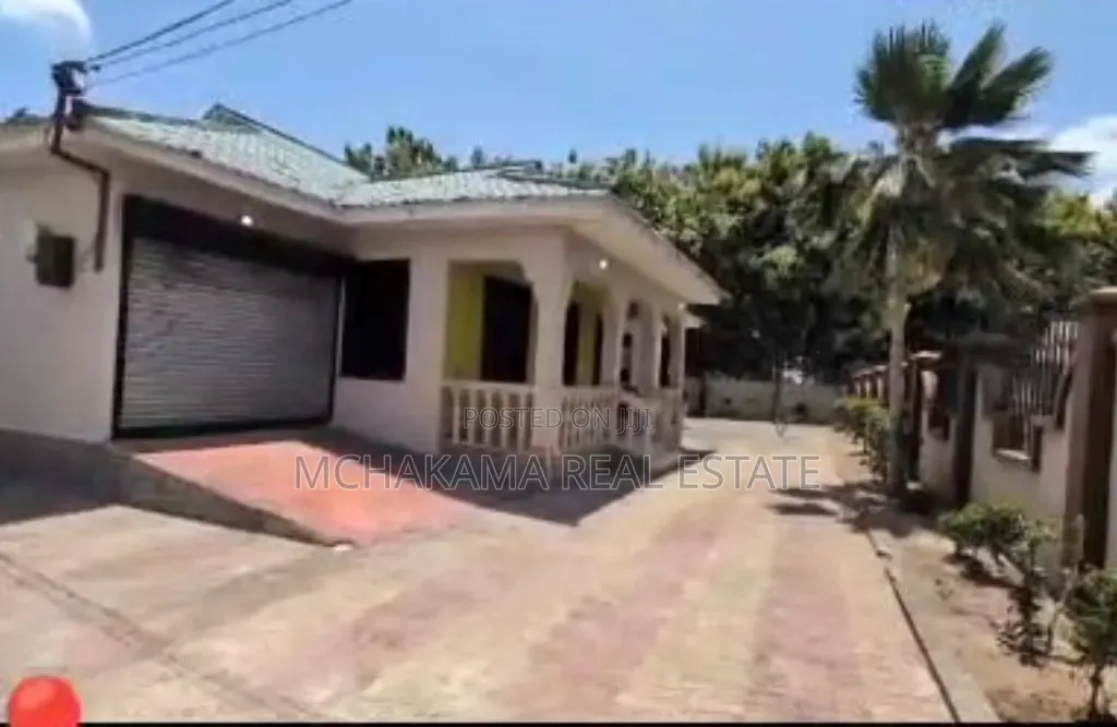 3bdrm House in Mchakama Real Estate, Mtoni for sale in Mtoni