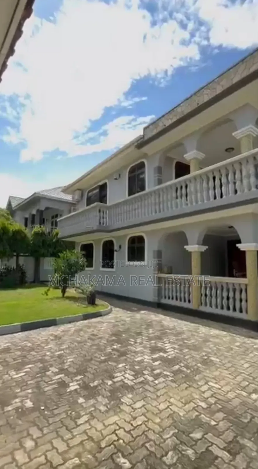 6bdrm Block of Flats in Mchakama Real Estate, Kunduchi for sale in Kunduchi