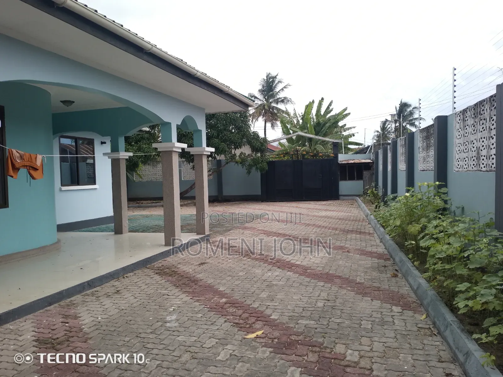 5bdrm House in Tanzania Daresalaam, Ukonga for sale in Ukonga