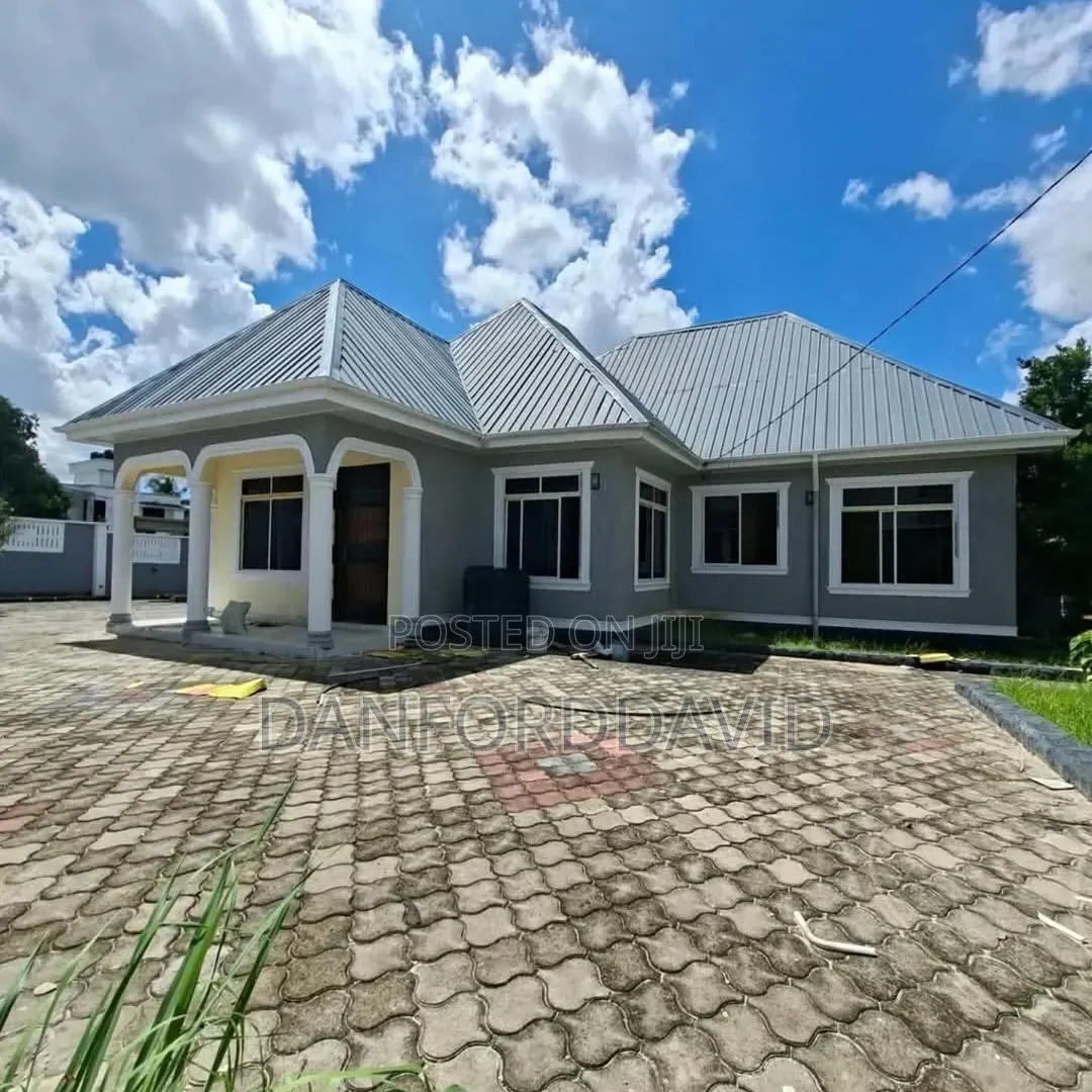 3bdrm House in Kahwa Real Estate, Goba for rent in Goba