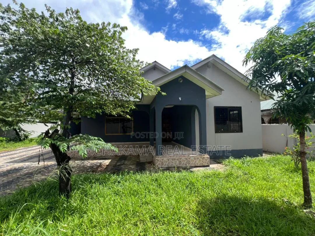3bdrm House in Mchakama Real Estate, Bunju for sale in Bunju