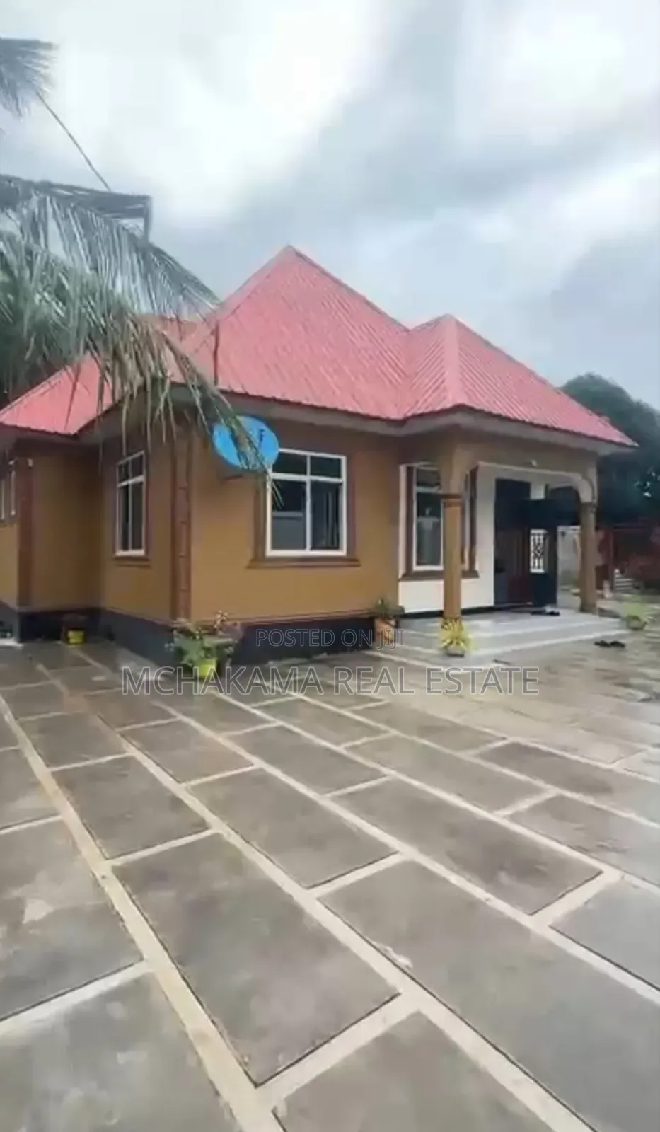 Furnished 3bdrm House in Mchakama  Real, Kibada for sale in Kibada