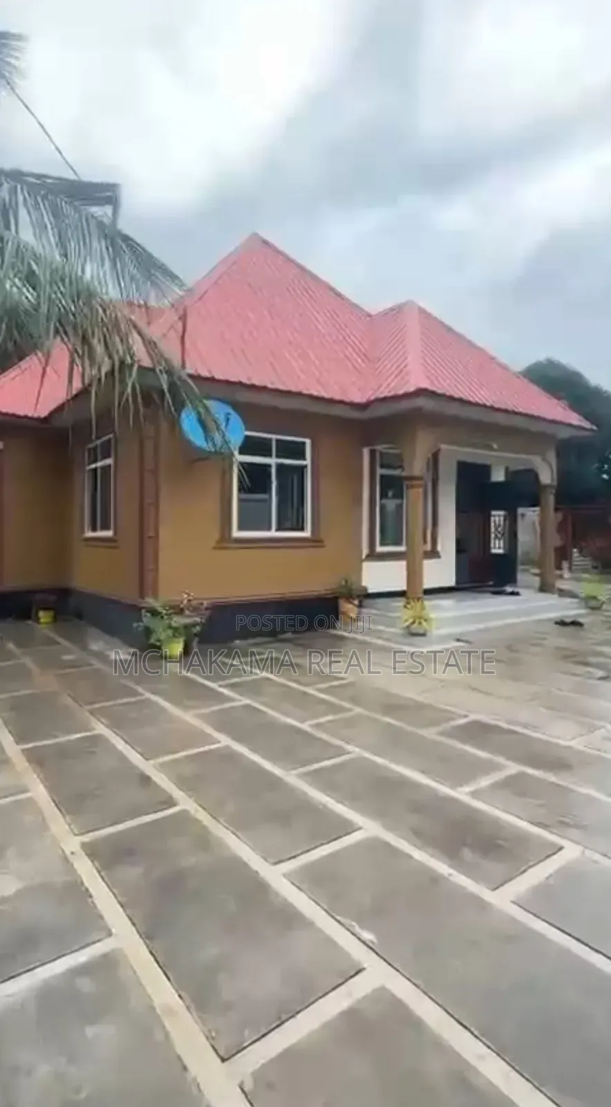 Furnished 3bdrm House in Mchakama  Real, Kibada for sale in Kibada