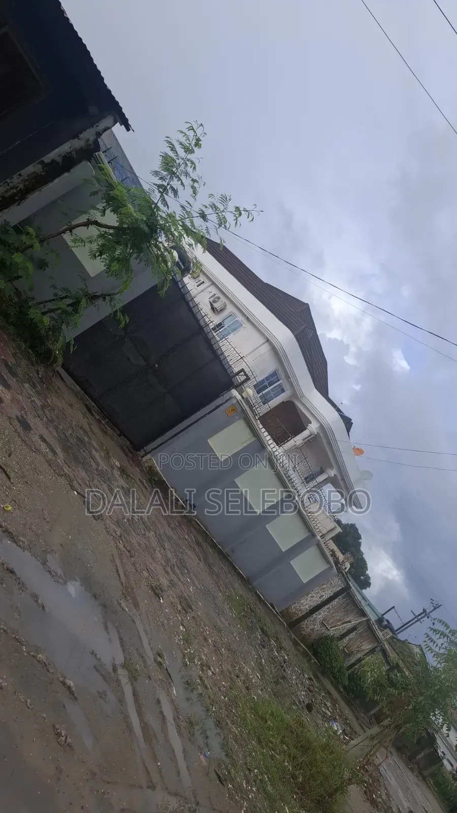 6bdrm Bungalow in Kinondoni Garden for sale in Kinondoni