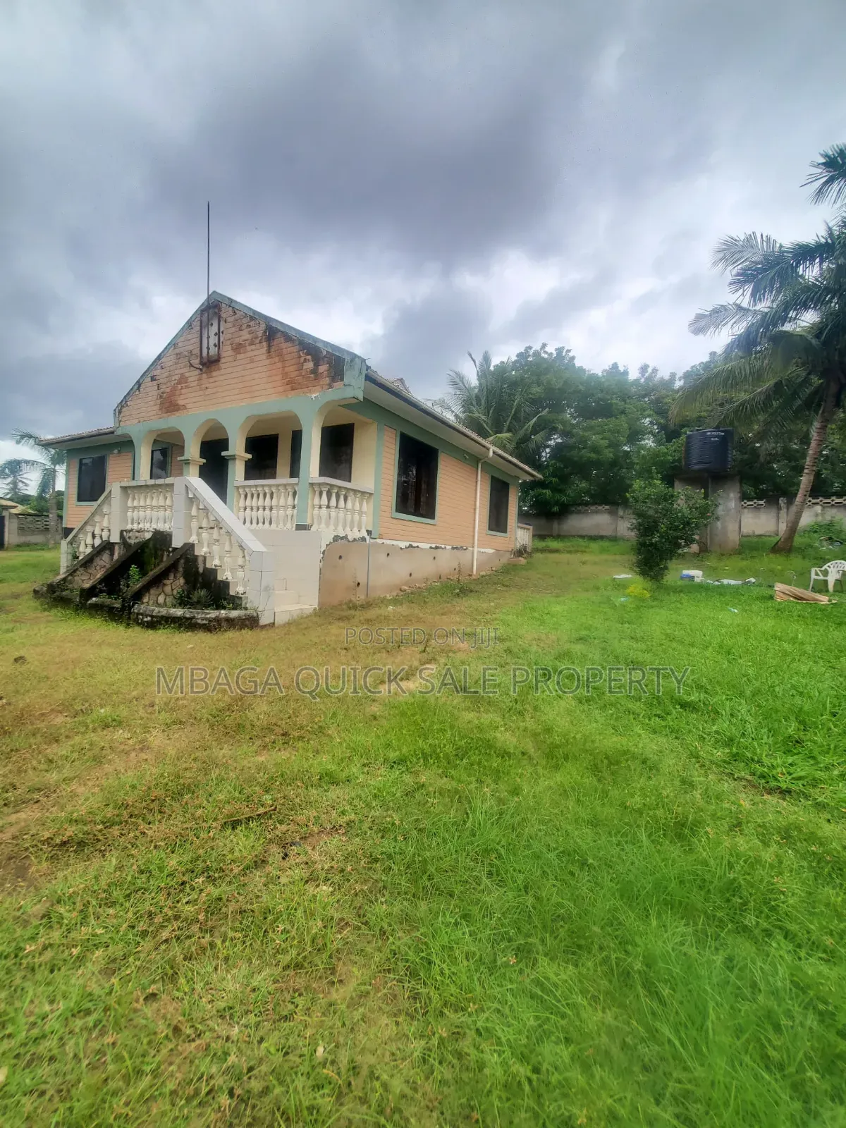 Plot Area SQM 2400 for Sale at Madale Mivumoni in Goba
