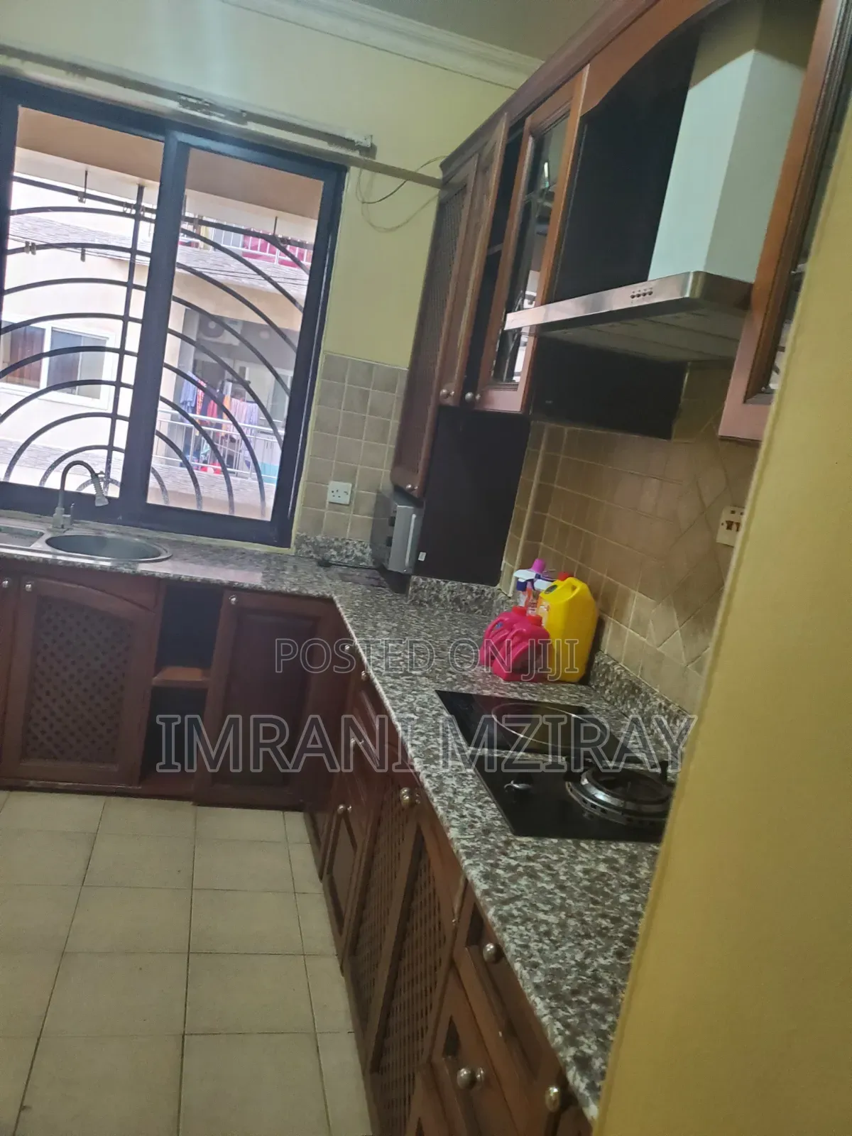 3bdrm Apartment in Kariakoo for sale in Kariakoo