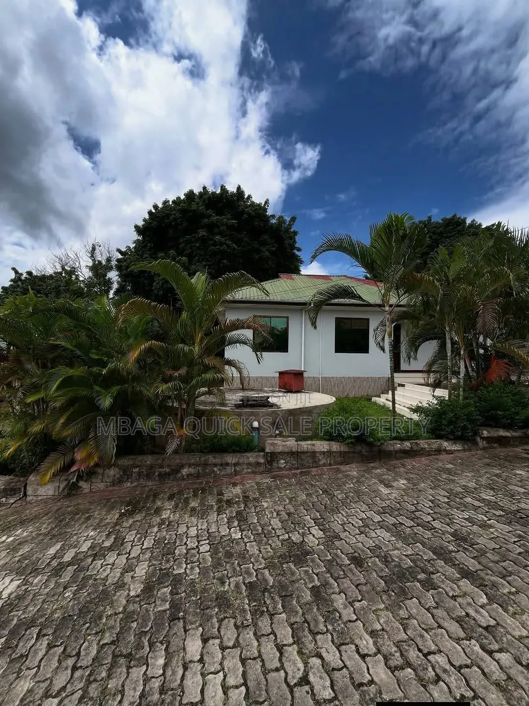 3bdrm House in Makongo Juu, Sinza for rent in Sinza