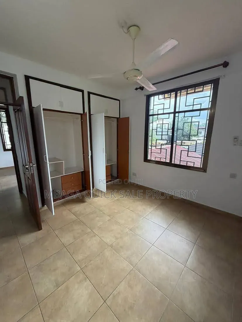 3bdrm Apartment in Masaki for rent in Masaki