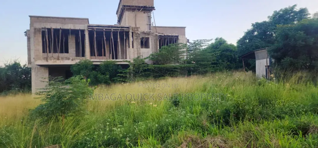 Plot Area SQM 800 for Sale at Mpiji Magoe in Mbezi