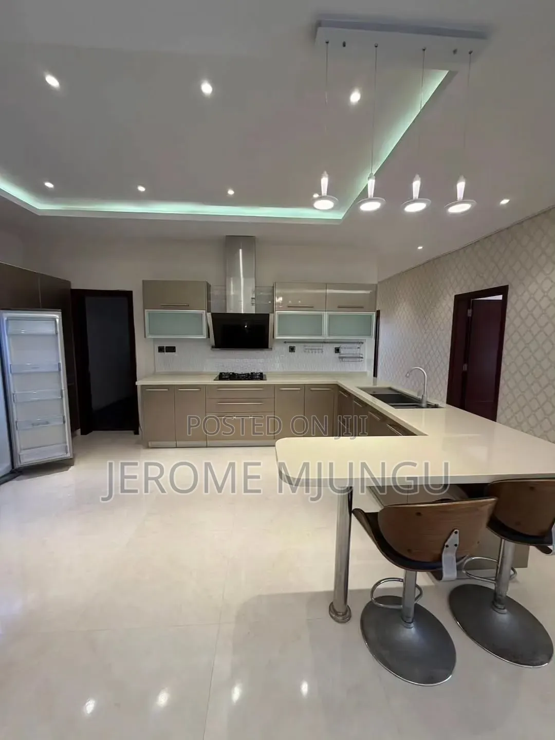 Furnished 4bdrm Apartment in Masaki for rent in Masaki