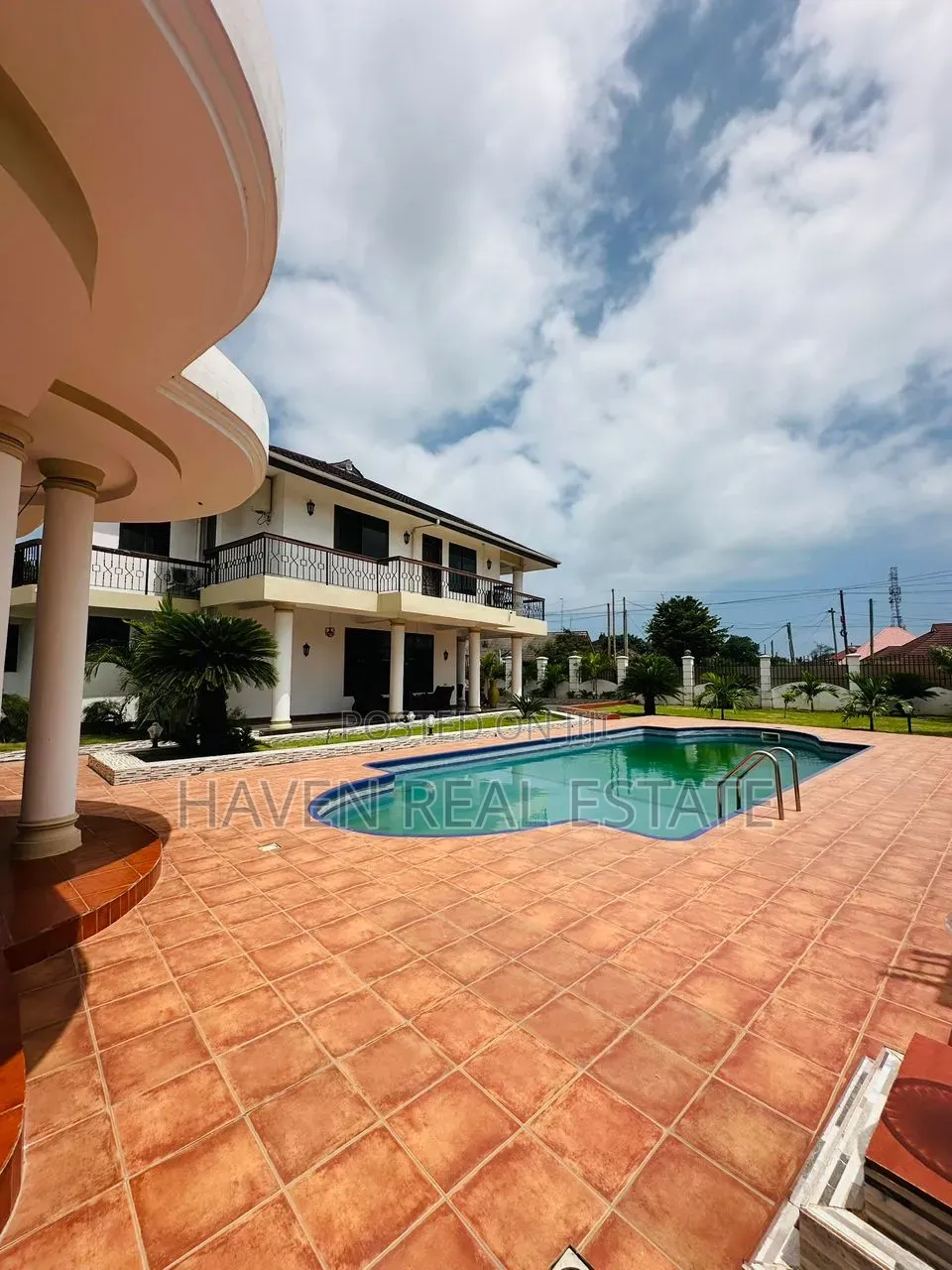 5bdrm House in Mbezi Beach for sale in Mbezi Beach