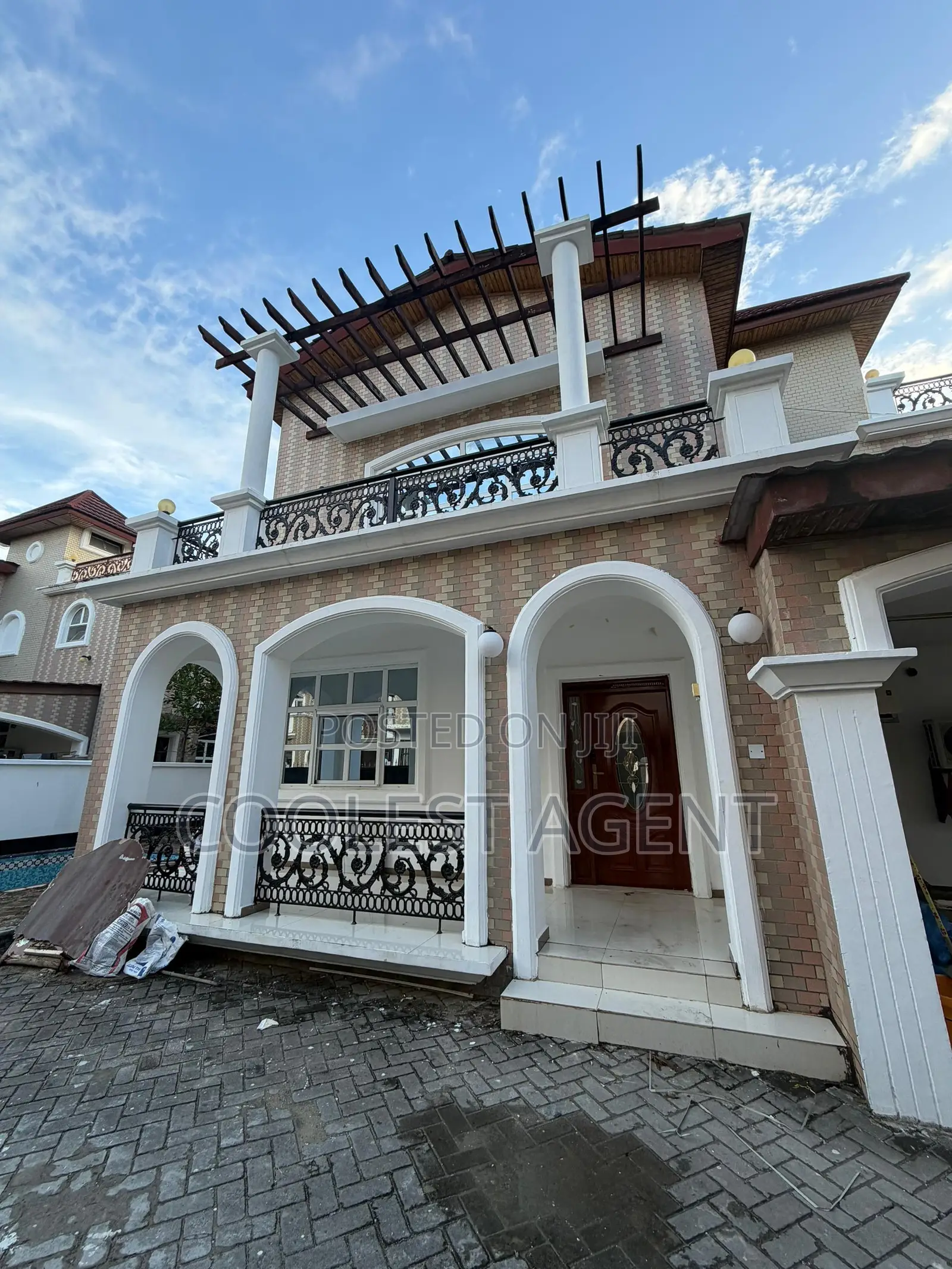 Furnished 5bdrm Villa in Coolest Estate, Mikocheni for rent in Mikocheni