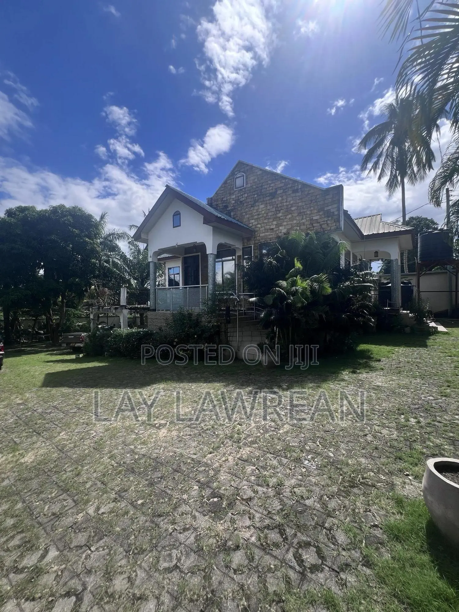 4bdrm House in Residential House, Mbezi for sale in Mbezi