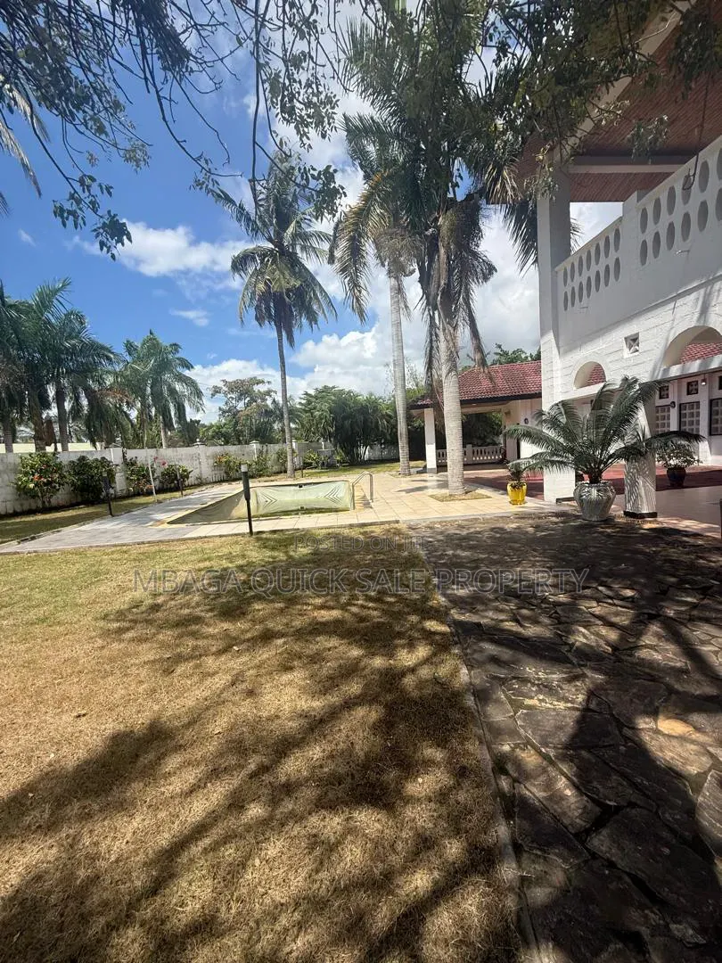 6bdrm House in Mbezi Beach for rent in Mbezi Beach