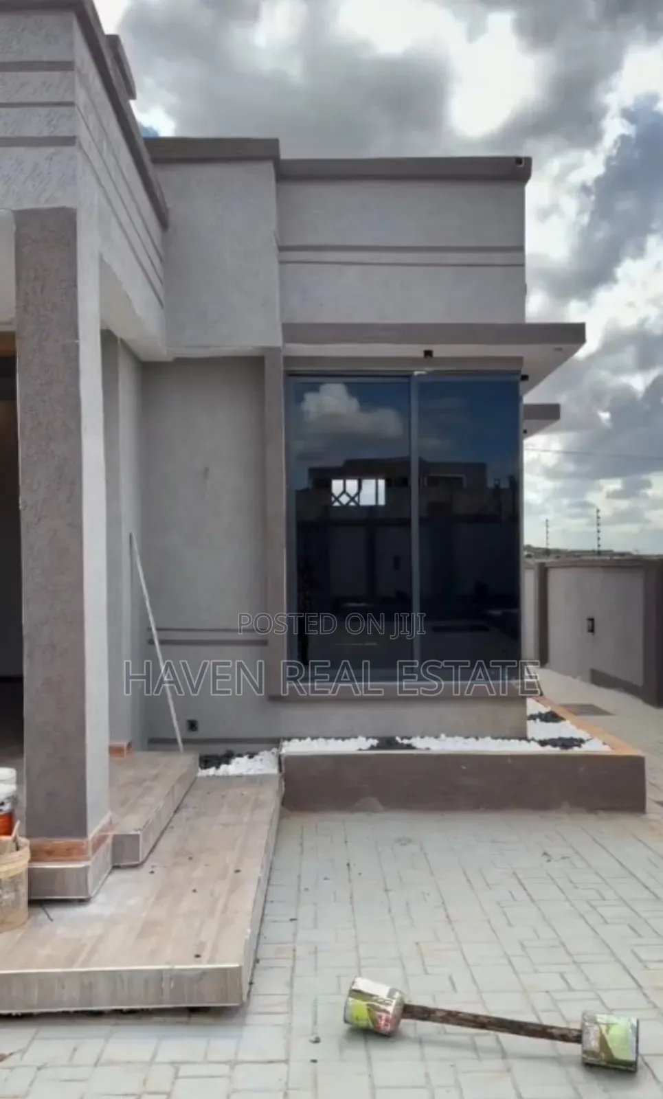4bdrm House in Bahi for sale in Bahi