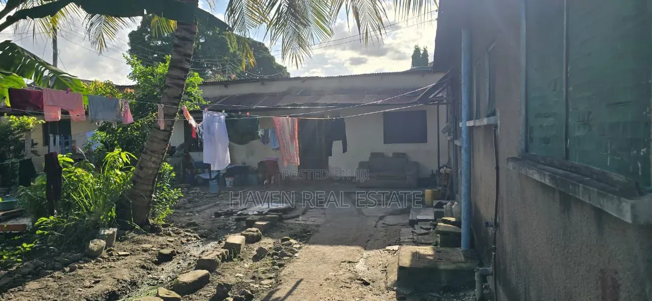 3bdrm House in Kinondoni for sale in Kinondoni