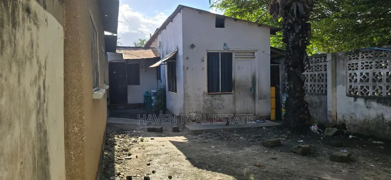 3bdrm House in Kinondoni for sale in Kinondoni