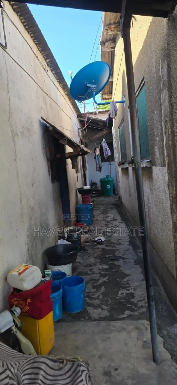 3bdrm House in Kinondoni for sale in Kinondoni
