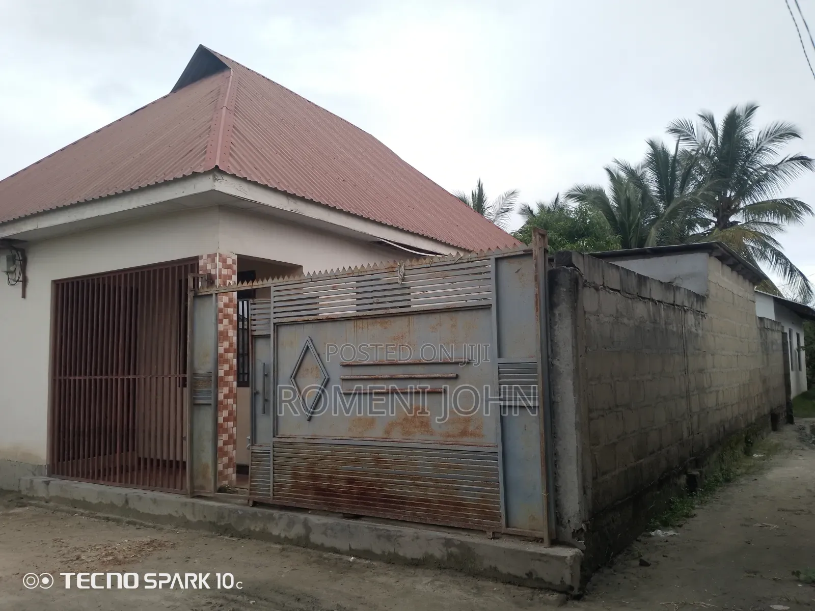 3bdrm House in Tanzania Daresalaam, Ukonga for sale in Ukonga