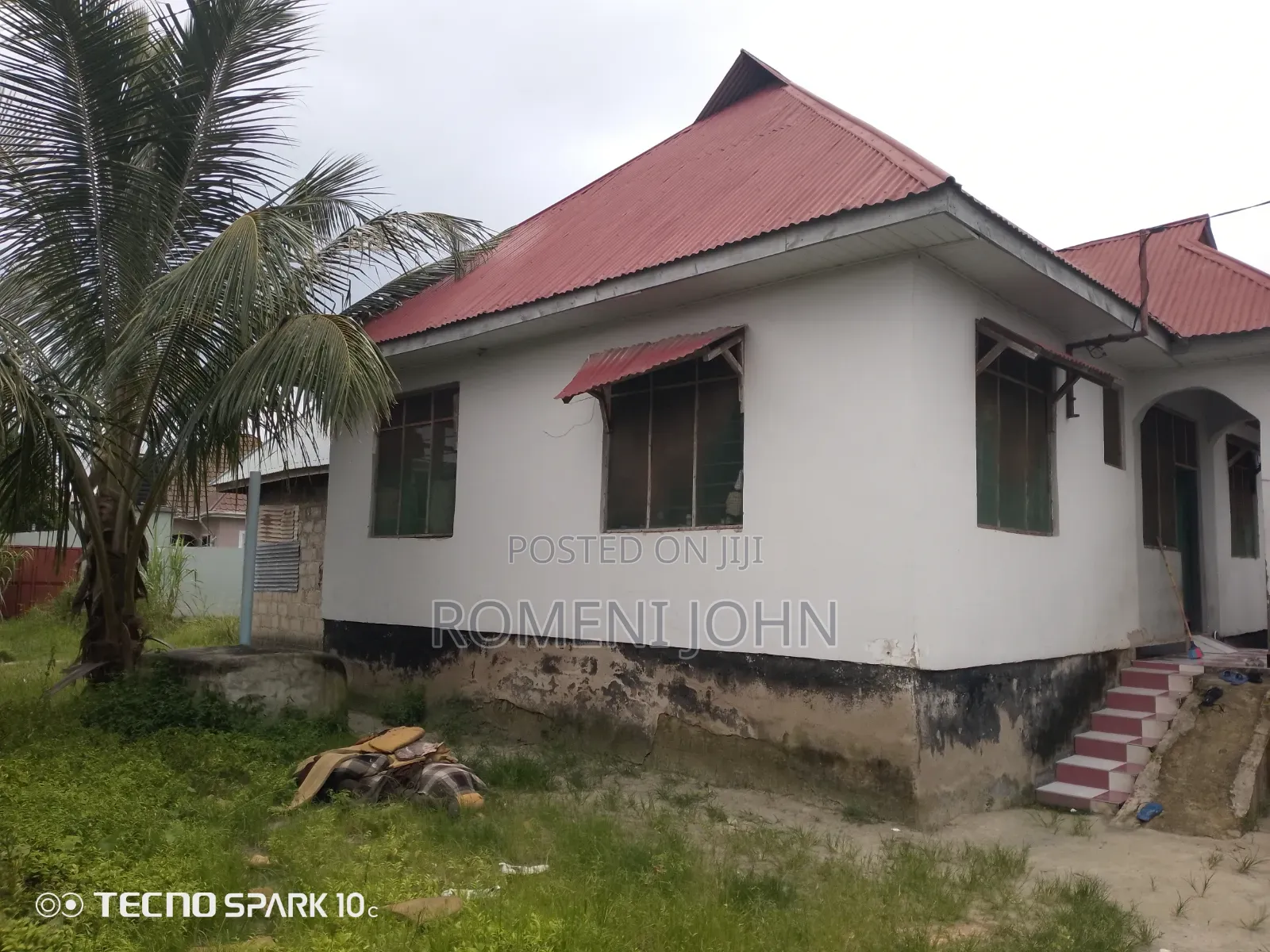 5bdrm House in Tanzania Daresalaam, Ukonga for sale in Ukonga