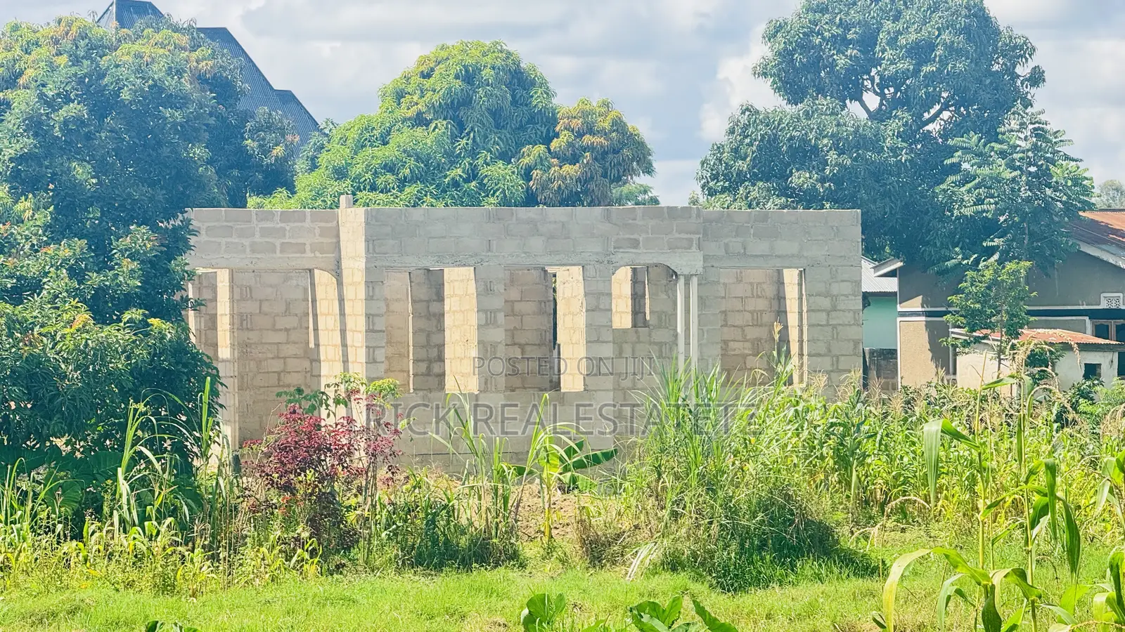 Kiwanja Kinauzwa Kangae - Mwanza in Mecco