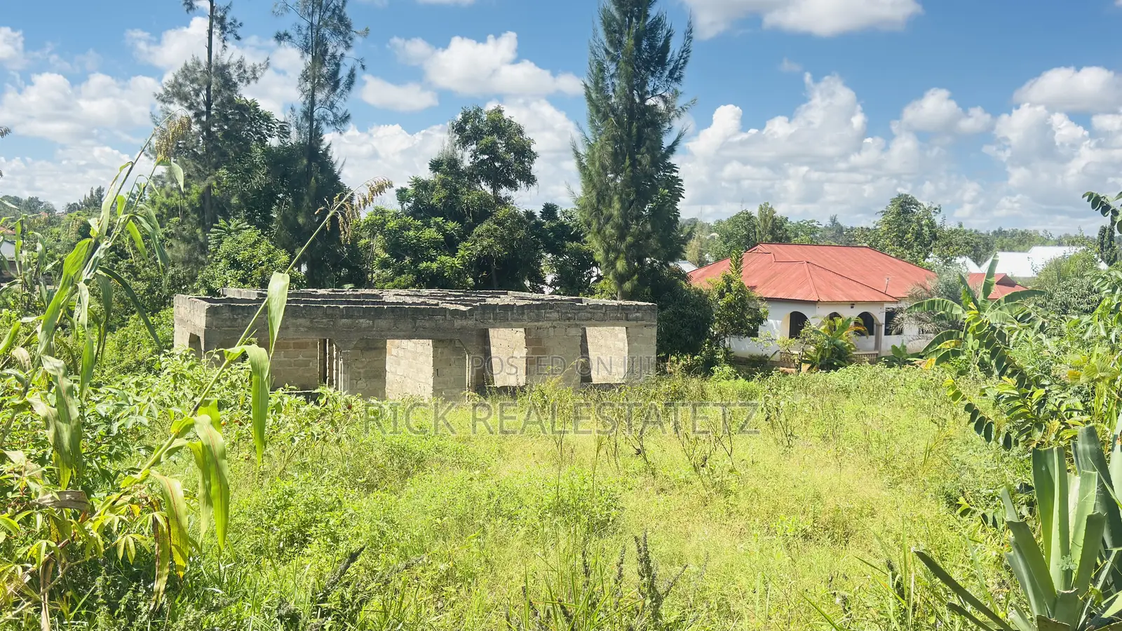 Kiwanja Kinauzwa Kangae - Mwanza in Mecco