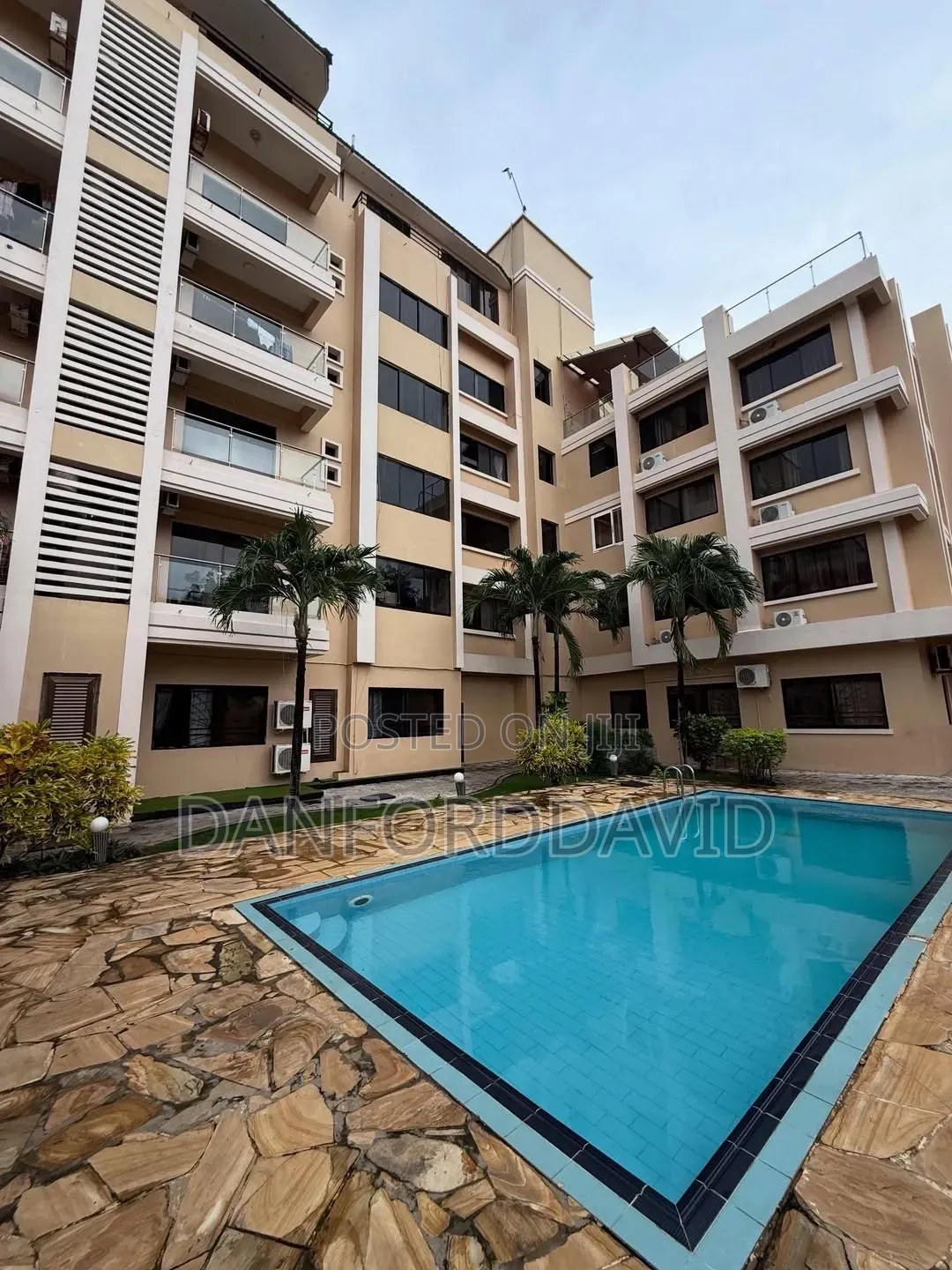 Furnished 3bdrm Apartment in Kahwa Real Estate, Masaki for sale in Masaki