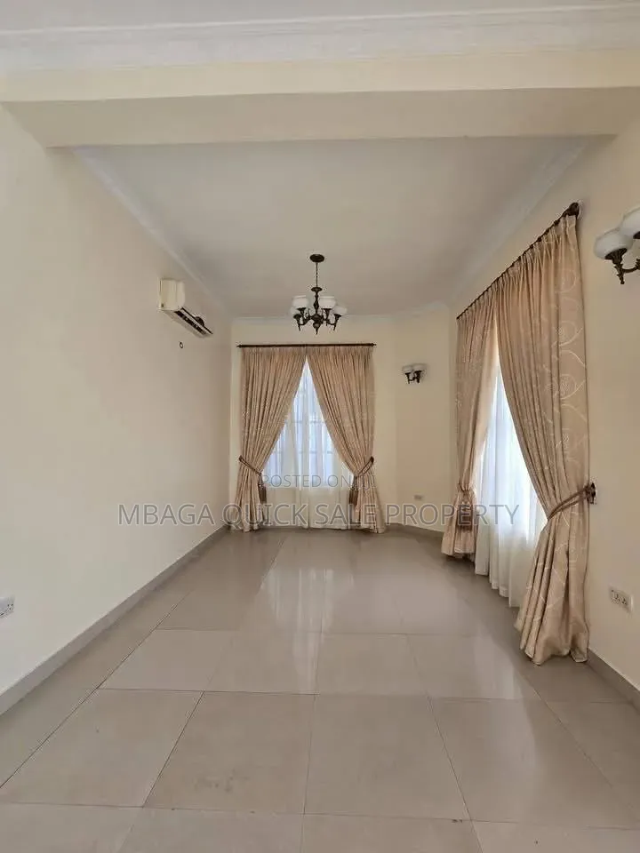3bdrm Apartment in Mbezi Beach, Kimara for rent in Kimara