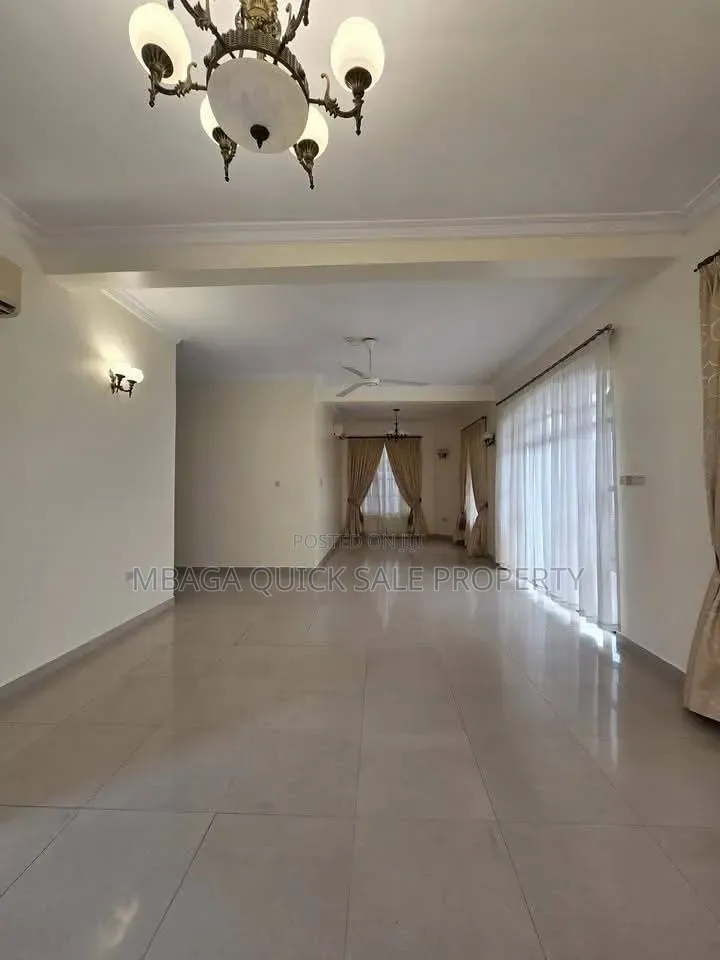3bdrm Apartment in Mbezi Beach, Kimara for rent in Kimara