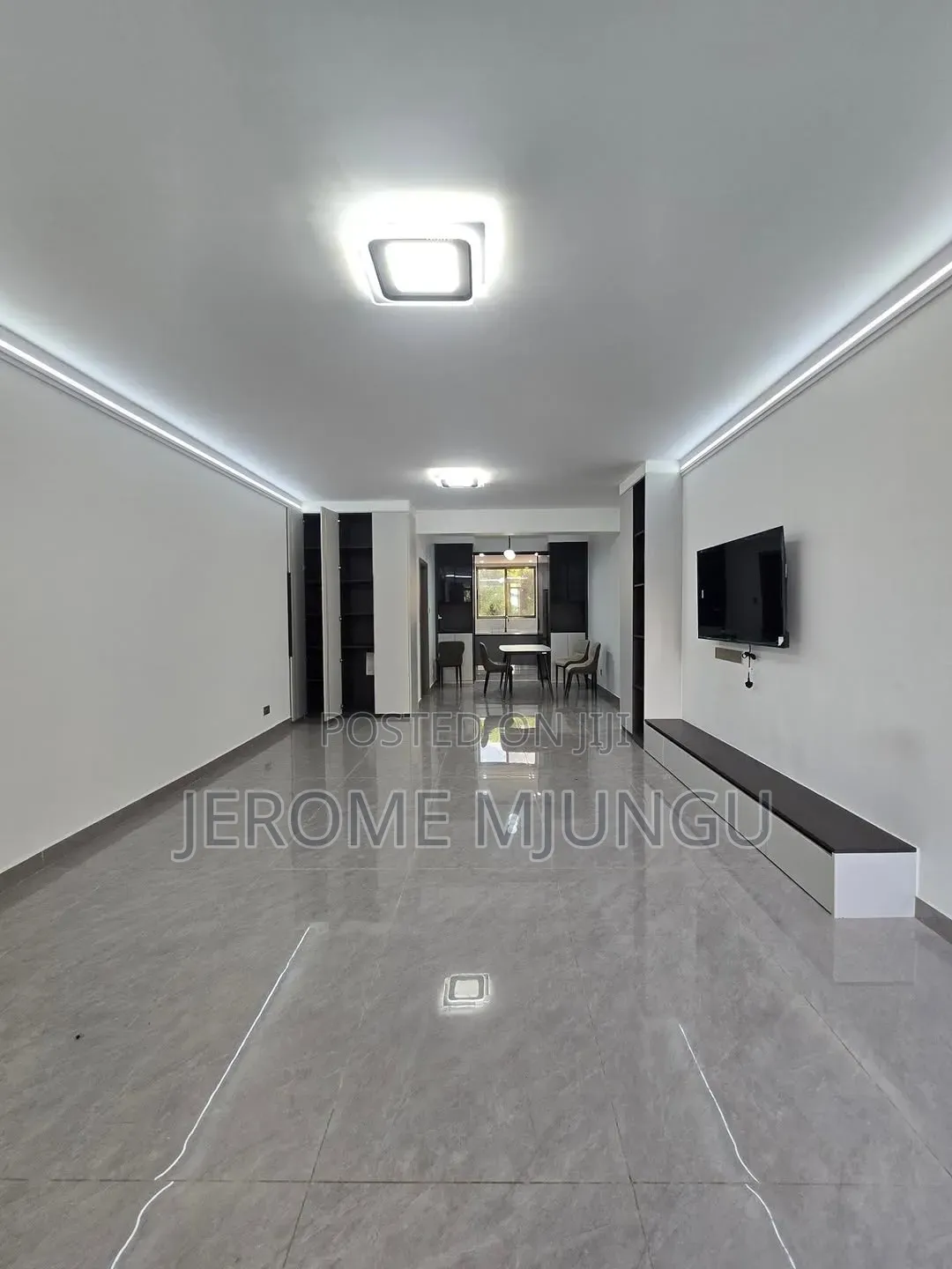 4bdrm Apartment in Oyster Bay for sale in Oyster Bay