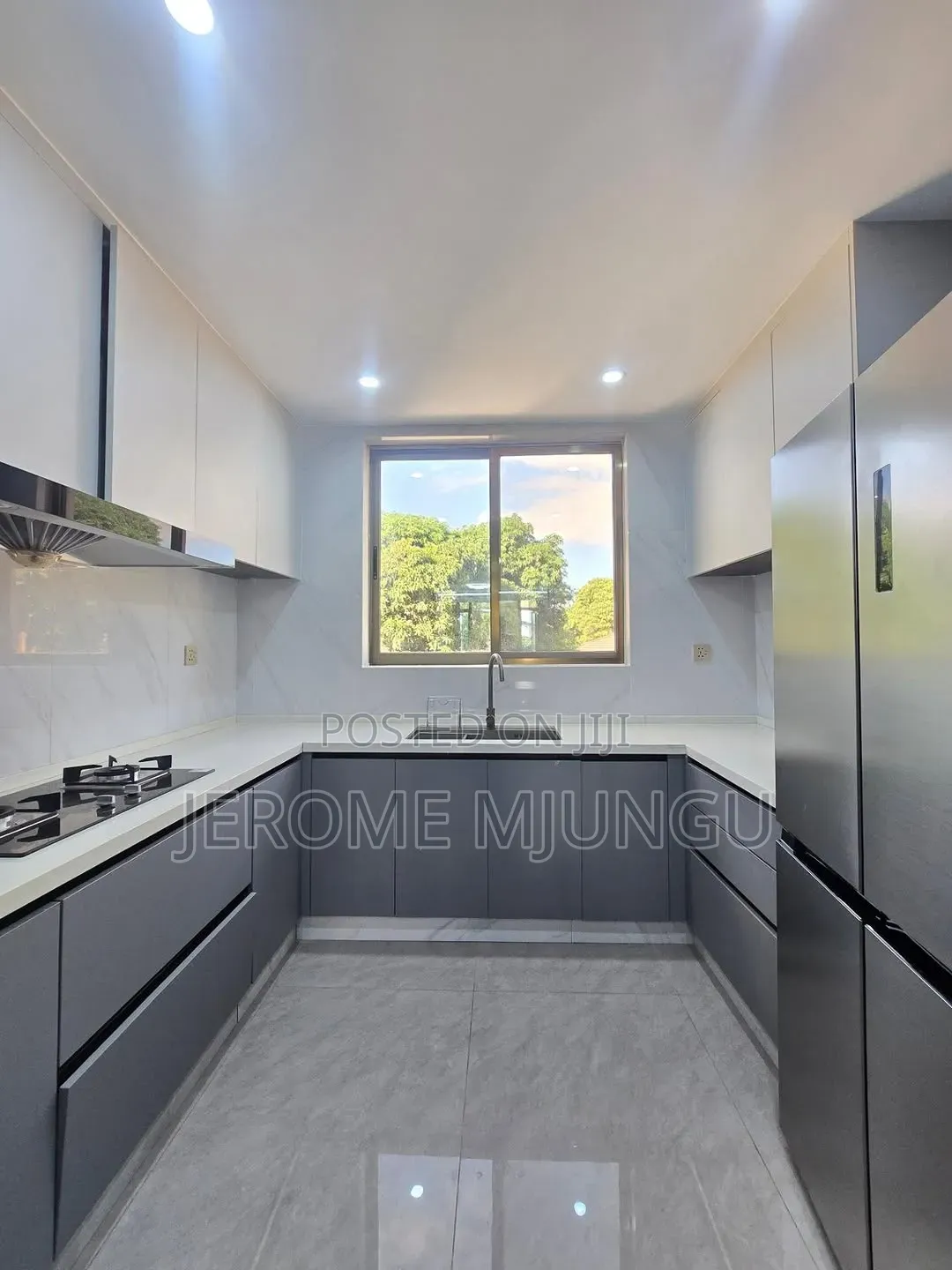 4bdrm Apartment in Oyster Bay for sale in Oyster Bay