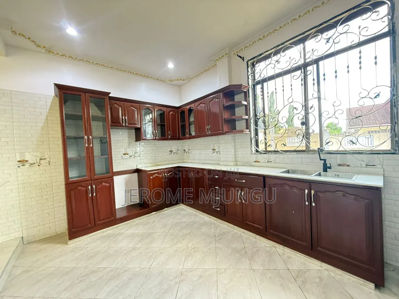 6bdrm House in Mbezi for rent in Mbezi