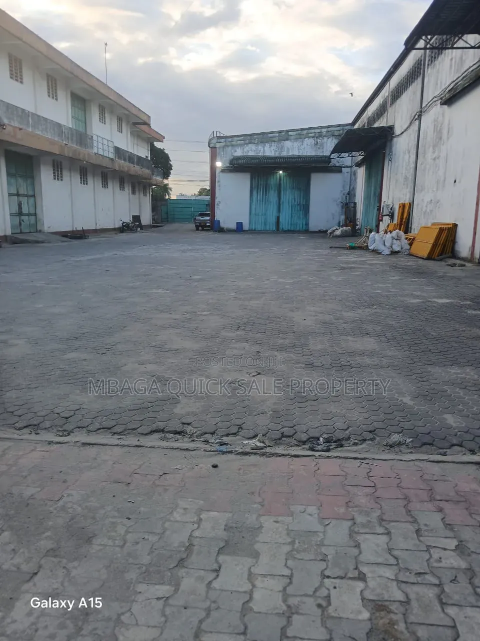 Godown Area SQM 2500/3000 for Rent Usd 6 Per SQM Located at Pugu Rd in Pugu