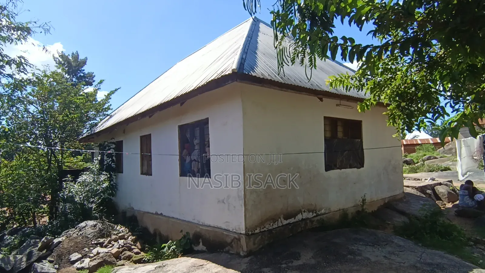 Furnished 8bdrm House in Igoma for sale in Igoma