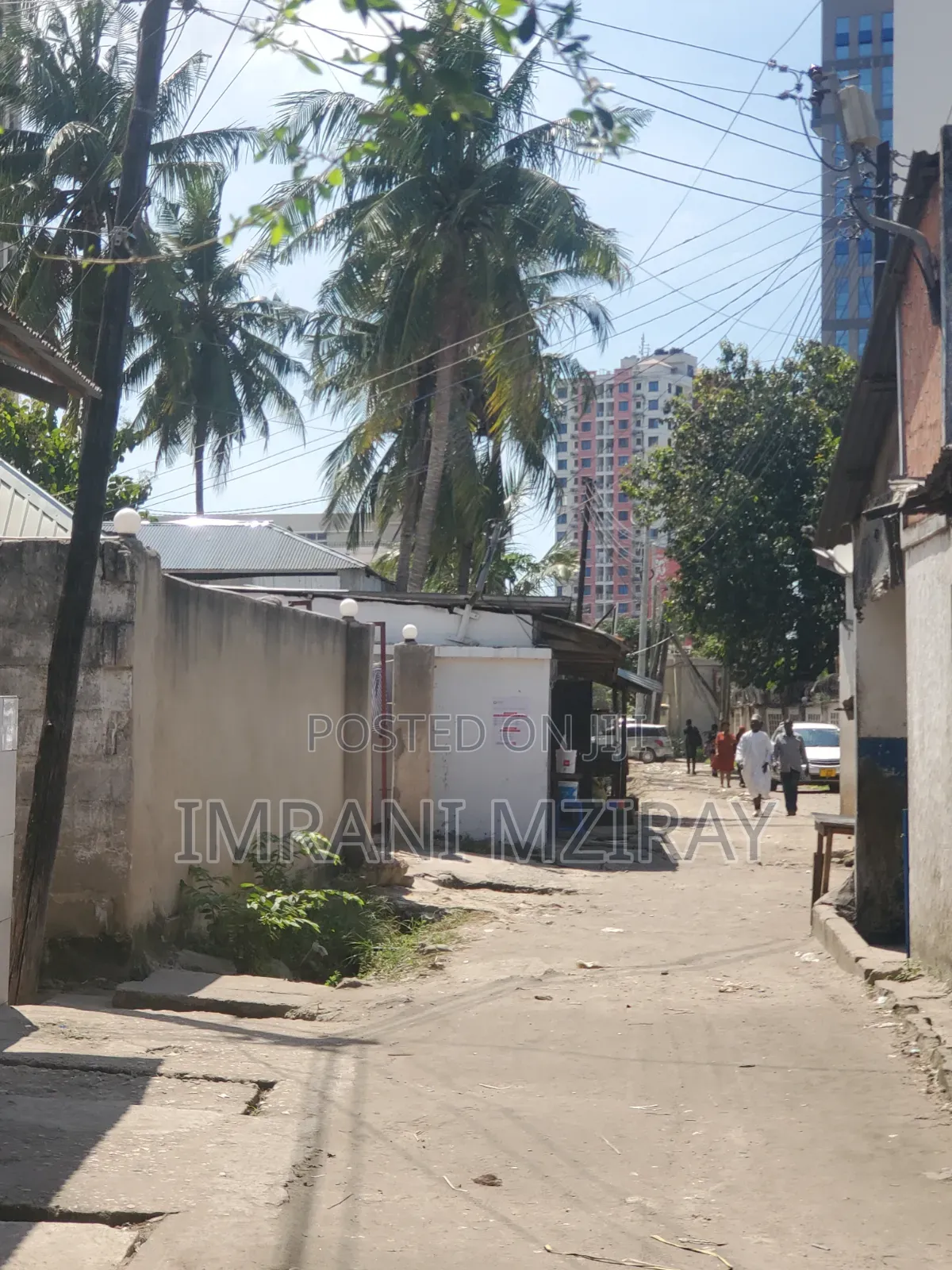 6bdrm Bungalow in Ada Estate for sale in Ada Estate