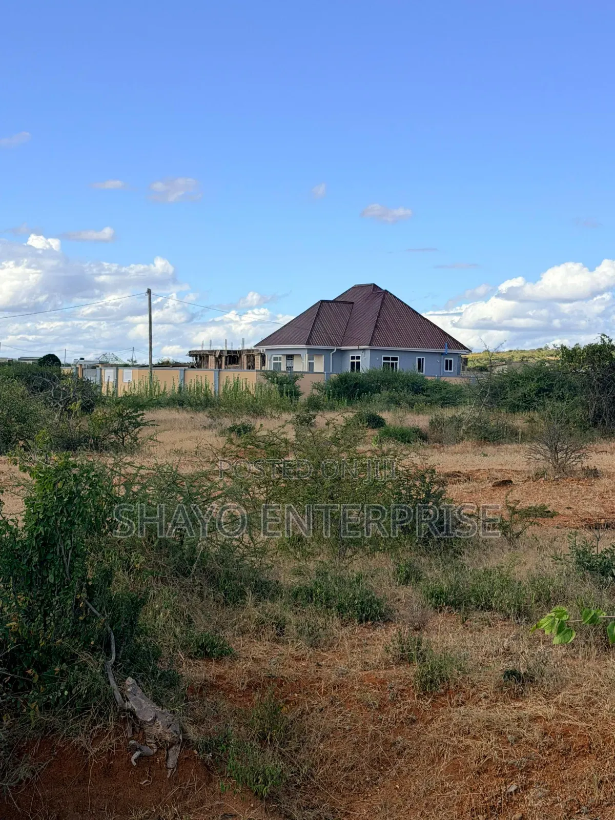 Kiwanja Kinauzwa in Bunju