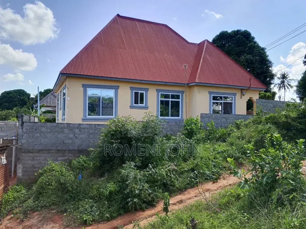 3bdrm House in Tanzania Daresalaam, Ukonga for sale in Ukonga