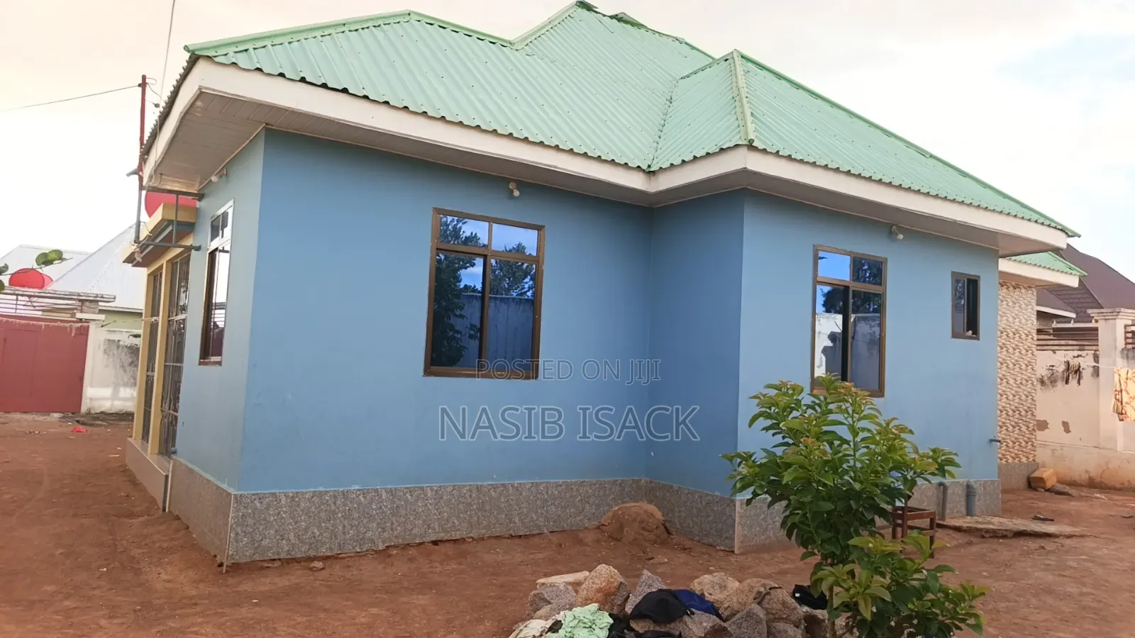 Furnished 3bdrm House in Buswelu for sale in Buswelu
