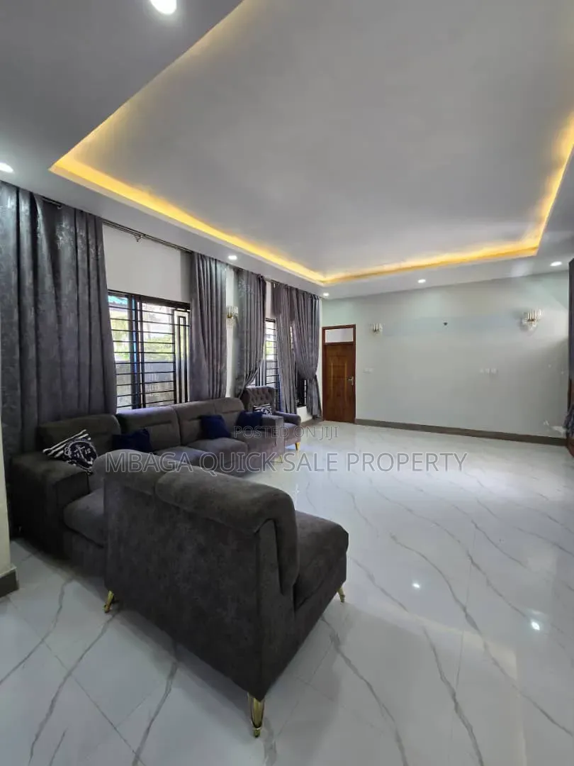 4bdrm Apartment in Salasala, Mbezi for rent in Mbezi