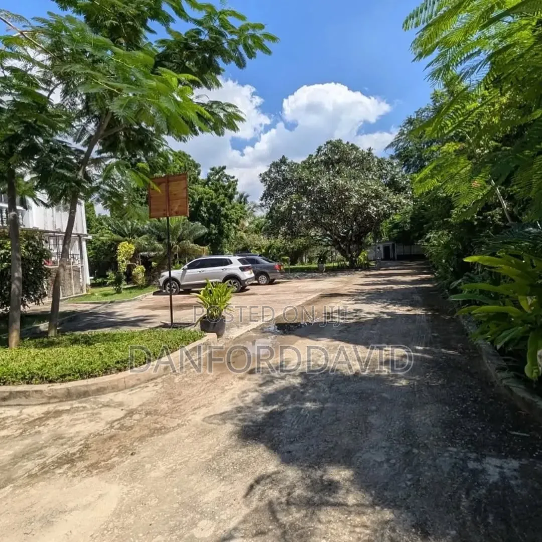 Furnished 5bdrm House in Kahwa Real Estate, Masaki for rent in Masaki