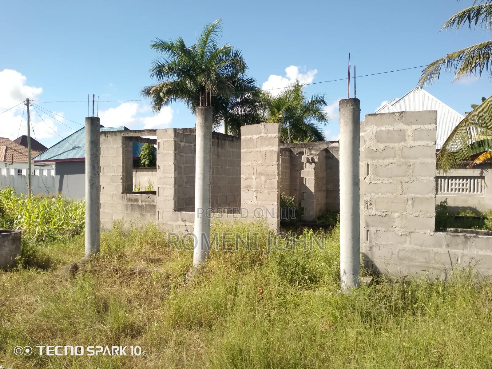 Pagale Linauzwa Gongolamboto Majohe Viwege. in Ukonga