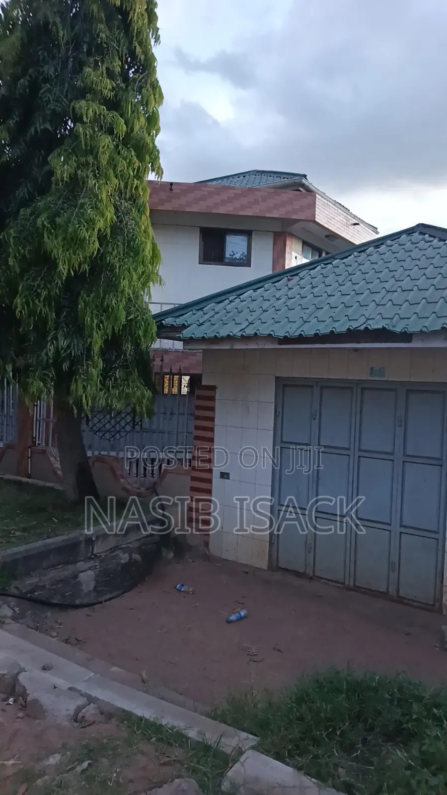 Furnished 12bdrm Townhouse/Terrace in Mecco for sale in Mecco