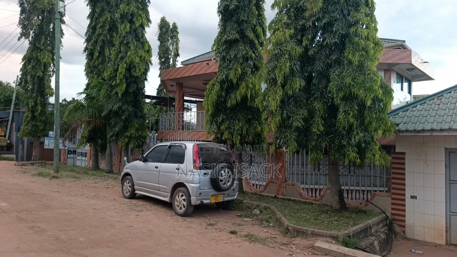 Furnished 12bdrm House in Mecco for sale in Mecco
