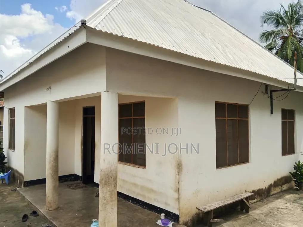 4bdrm House in Tanzania Daresalaam, Ukonga for sale in Ukonga