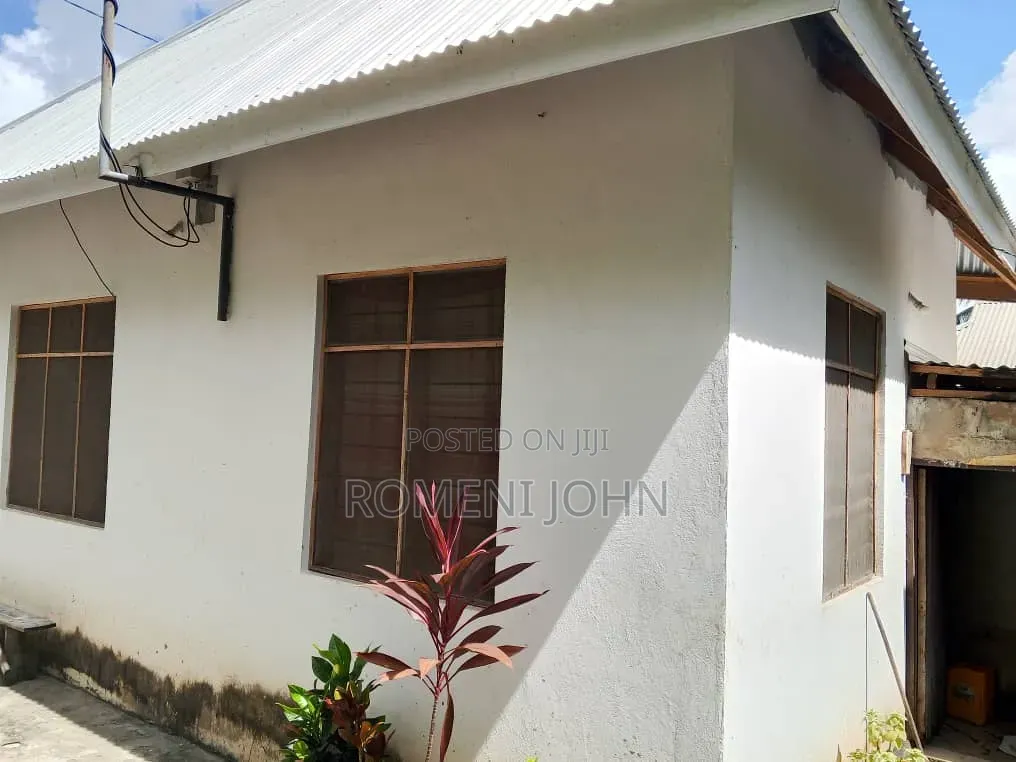 4bdrm House in Tanzania Daresalaam, Ukonga for sale in Ukonga