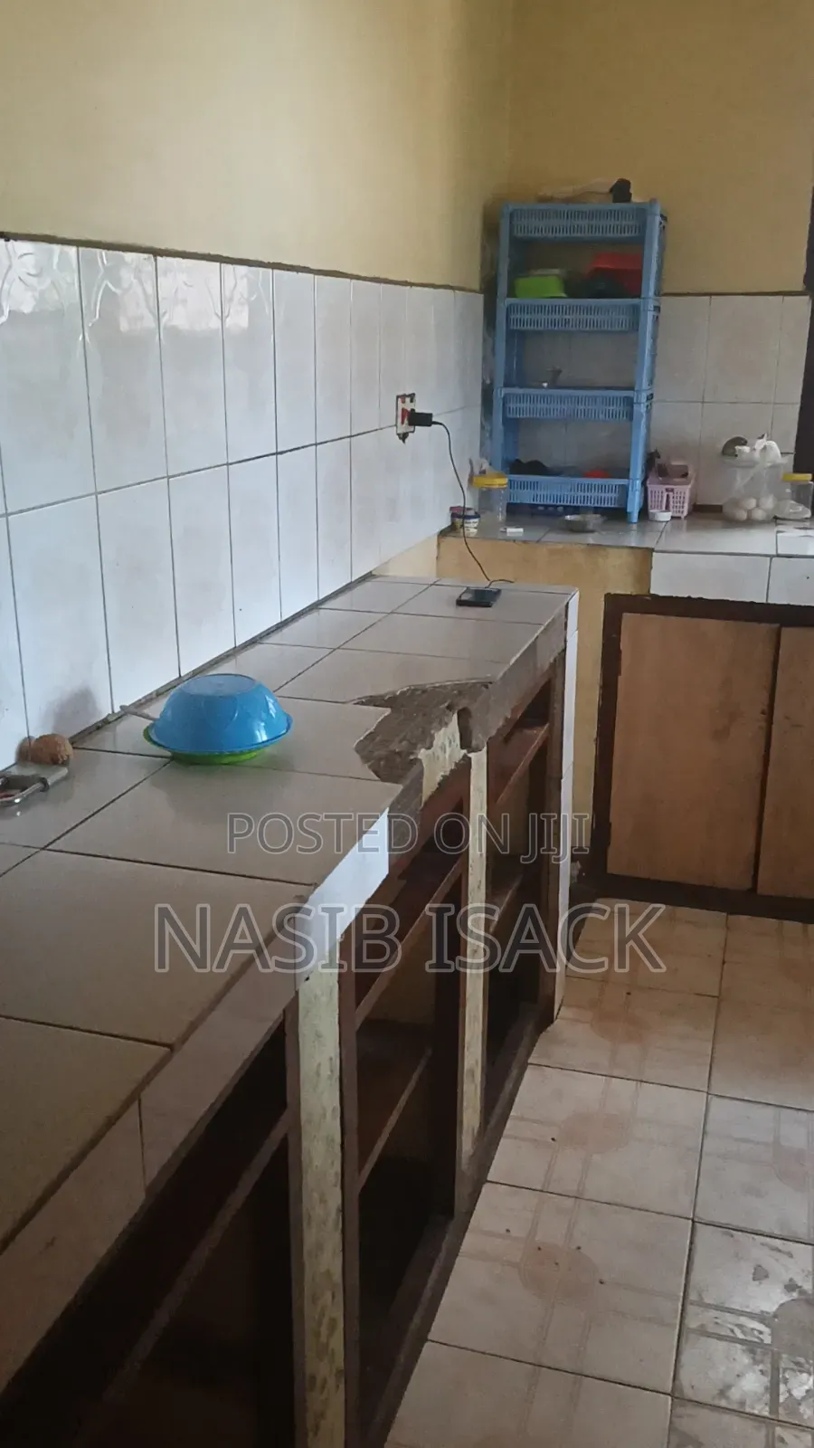 Furnished 3bdrm House in Mkolani for sale in Mkolani